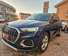 Audi Q3 35 TDI S tronic Business Advanced