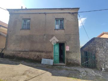 CASA INDIPENDENTE A TORRIGLIA