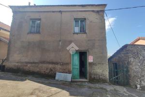CASA INDIPENDENTE A TORRIGLIA