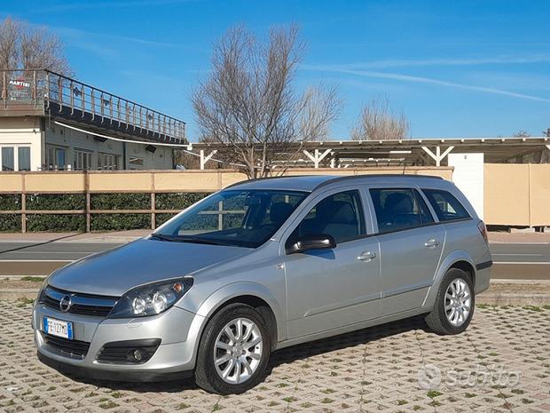 Opel astra 1.6 stationwagon benzina - ritiro usato