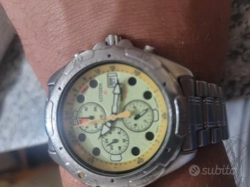 Citizen Chronograph WR200 vintage – quadrante gial