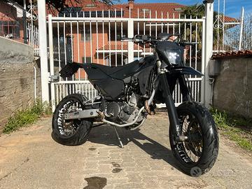 Ricambi motore Husqvarna sm 610 2007