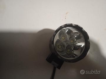 luce con batteria ricaricabile