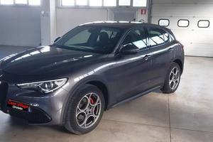 Alfa Romeo Stelvio 2.2 t Sprint Q4 190cv auto
