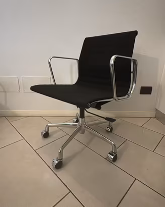 Sedie icf chalrles E and R (10 pezzi)