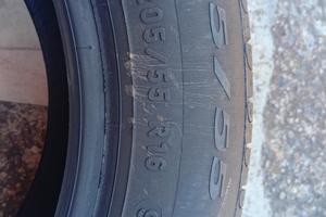  2 gomme seconda mano 