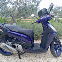 Honda Sh300+accessori anno Giugno 2009