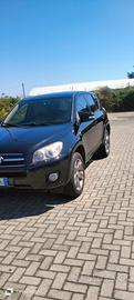 rav 4 Luxury 