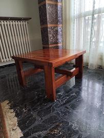 Tavolino da salotto in legno