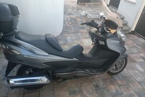 Suzuki Burgman 400