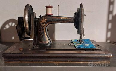 Macchina da cucire primi '900 Belvederi originale