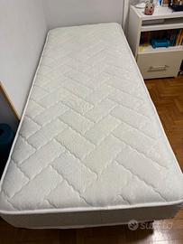 Materasso in memory foam +rete legno