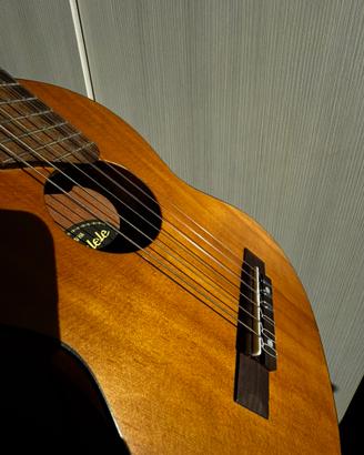 Guitalele Yamaha GL1 color legno