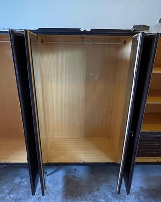 Armadio in legno vintage