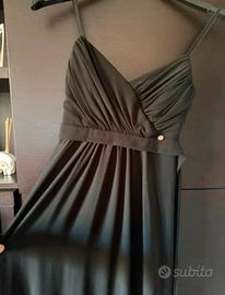 abito da sera elegante di rinascimento 