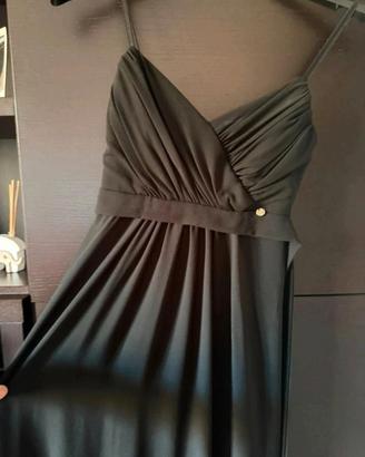 abito da sera elegante di rinascimento 