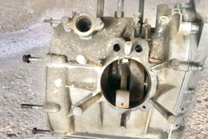 Moto Guzzi v7 anni 70, blocco motore