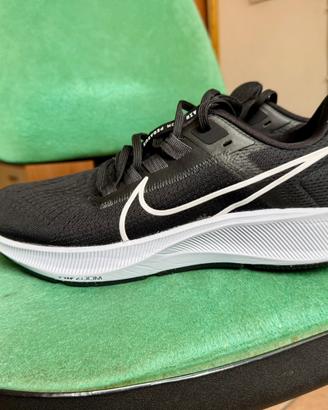 Nike Air Zoom Pegasus 38 tg. 43