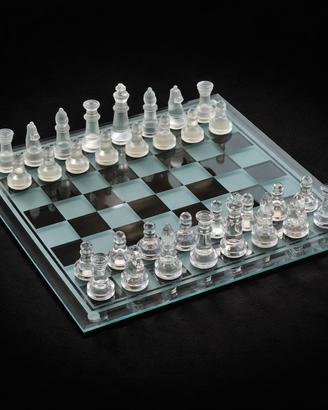 Scacchiera in vetro con pezzi – completa