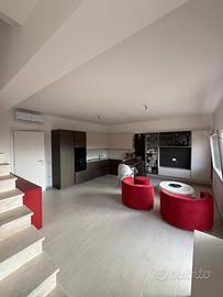 Villetta panoramica caposchiera