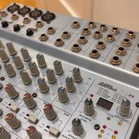 Mixer ALESIS Multimix 12 FX