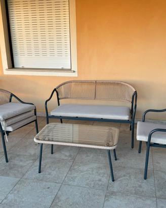 Set divanetto per esterno