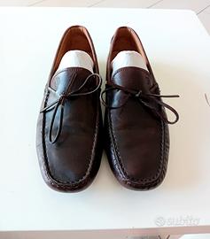 scarpe Tod’s mocassini stringati in pelle marrone