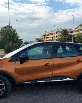 Renault Captur Diesel 110 Cv  (CON SOLI 50.000 KM)