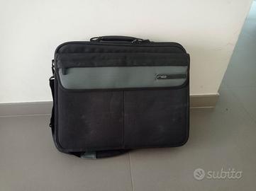 Borsa Notebook 17" usata