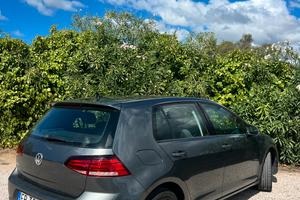 Volkswagen Golf VII 1.6 TDI Business 115CV DSG