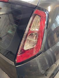 Fanale posteriore destro FIAT GRANDE PUNTO 2010