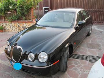 JAGUAR S. TYPE 2.7 TDI ANNO 2007 (PER RICAMBI)
