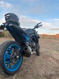 Suzuki GSX 8S Doppia batteria + Immobiliz di Serie