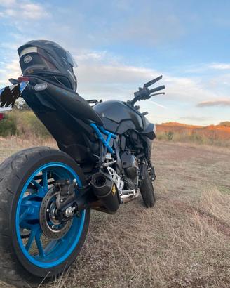 Suzuki GSX 8S Doppia batteria + Immobiliz di Serie