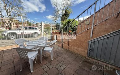 Rif.A274 Ingresso indipendente zona Vascello