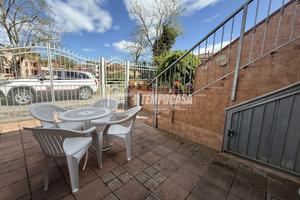 Rif.A274 Ingresso indipendente zona Vascello