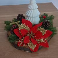 Centro tavola con candela natalizio