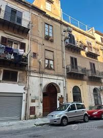 Via Rosario Riolo 36 su due livelli
