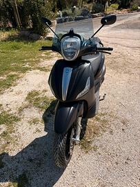 Beverly 125 cc