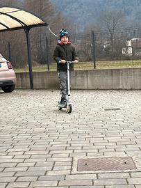 Monopattino ambino zing c8 segway ninebot