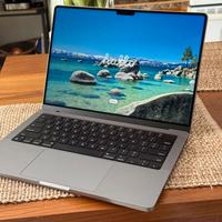 14"  MacBook M2 Pro 16gb ram