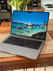 14"  MacBook M2 Pro 16gb ram