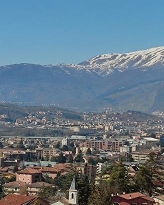 Appartamento all'ultimo piano in L'Aquila