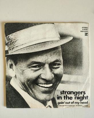 strangers in the night di Frank Sinatra 