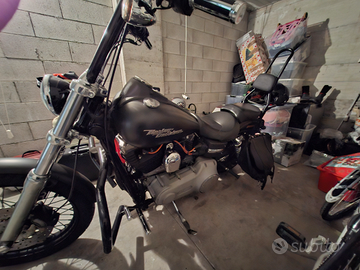 Harley street bob 2009