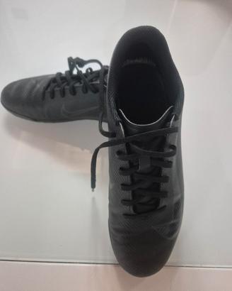 scarpe calcetto Nike tg 41
