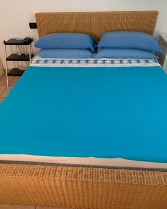 Letto matrimoniale in midollino