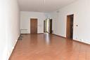 immobile-di-300-m²-con-piu-di-5-locali-a-castelfra