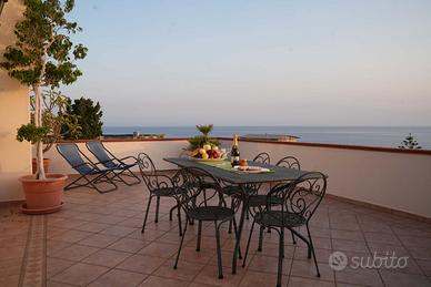 Attico al mare a Lazzaro Provincia Reggio Calabria