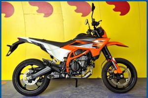 KTM SMC 125 - R NUOVO - Garantito e Finanziabile